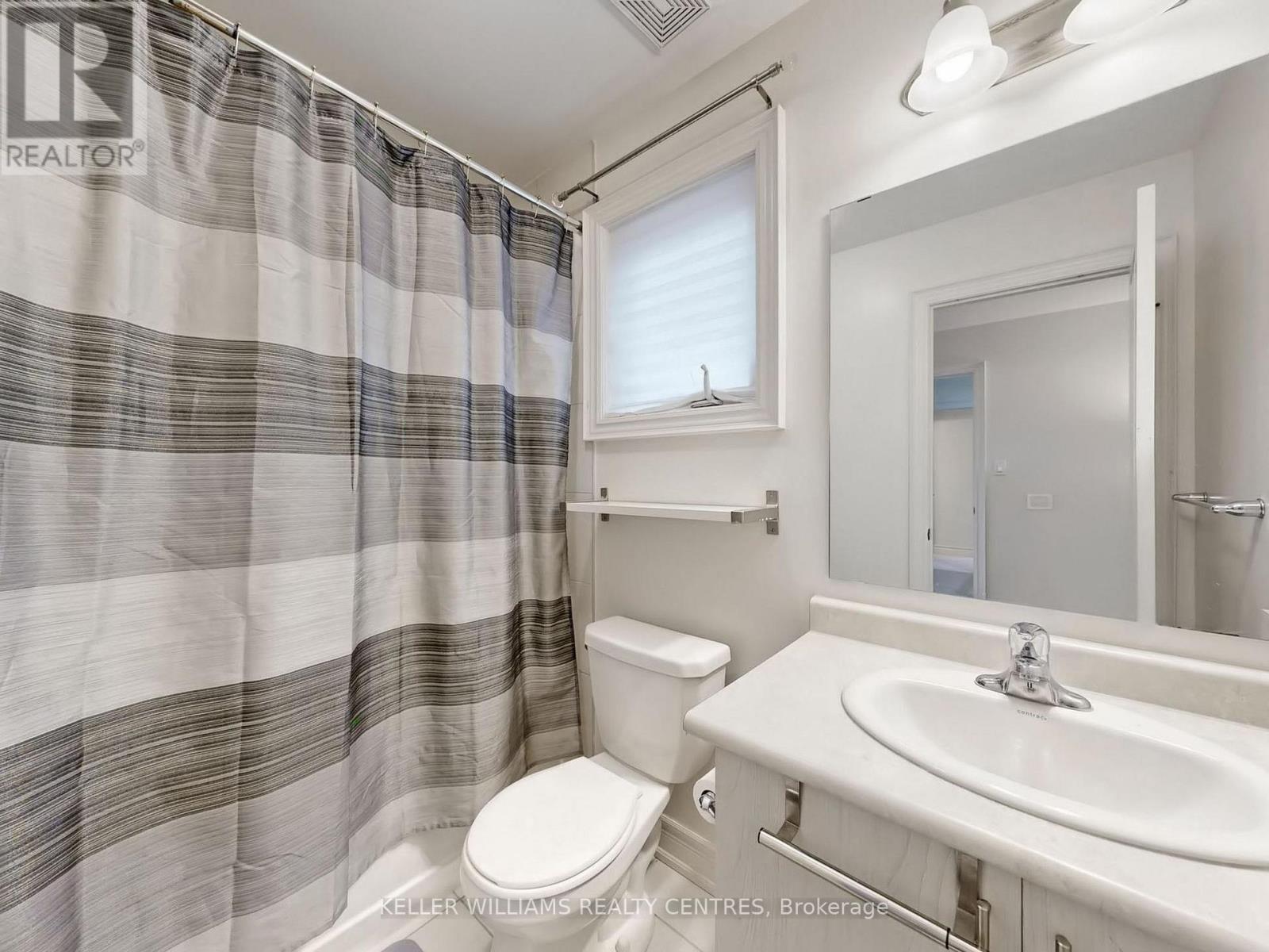 833 Langford Boulevard, Bradford West Gwillimbury, Ontario  L3L 0X6 - Photo 36 - N13499428