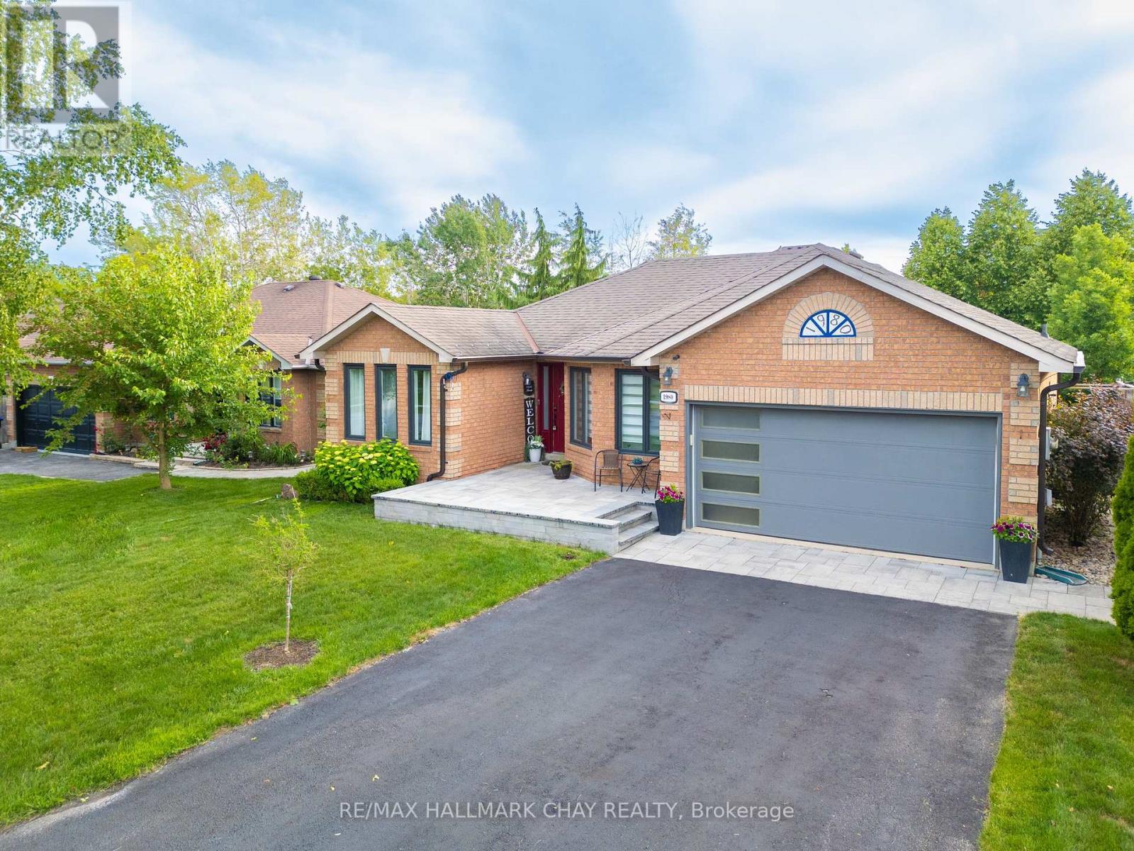 1980 ANNECCA STREET, Innisfil, Ontario