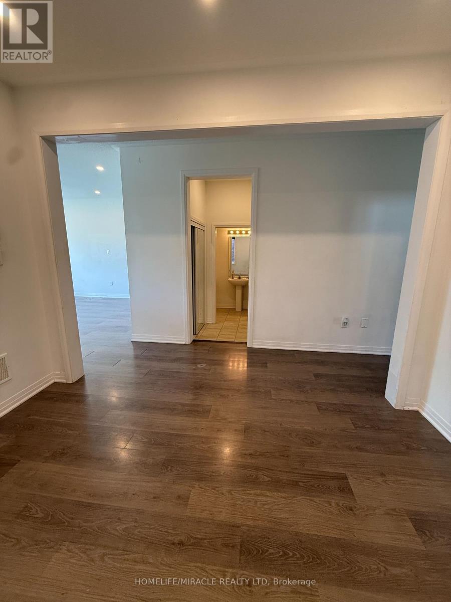 17 Casserley Crescent, New Tecumseth (Tottenham), Ontario  L0G 1W0 - Photo 16 - N13499452