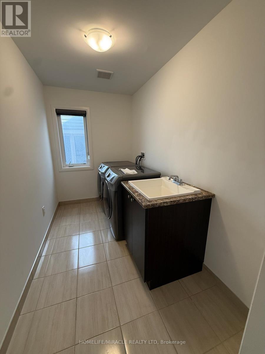 17 Casserley Crescent, New Tecumseth (Tottenham), Ontario  L0G 1W0 - Photo 40 - N13499452