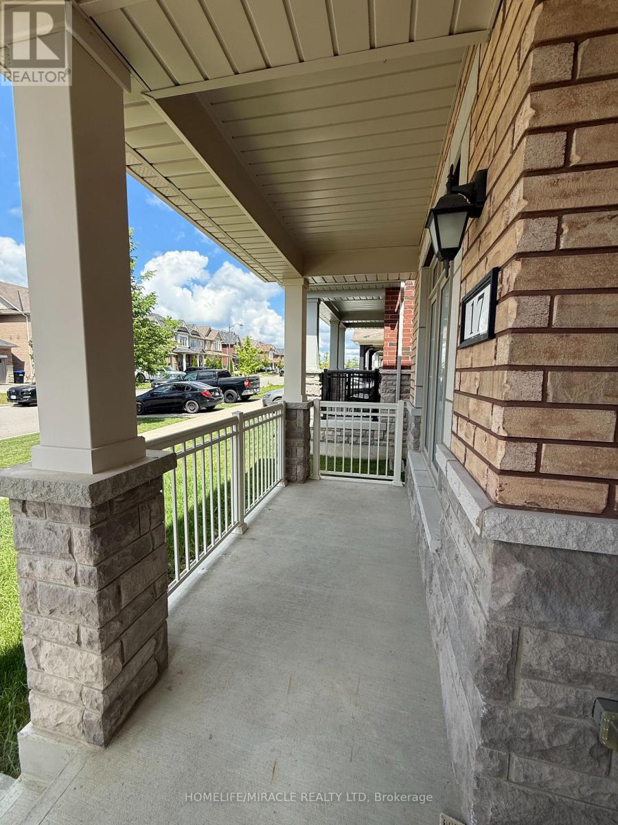 17 Casserley Crescent, New Tecumseth (Tottenham), Ontario  L0G 1W0 - Photo 7 - N13499452