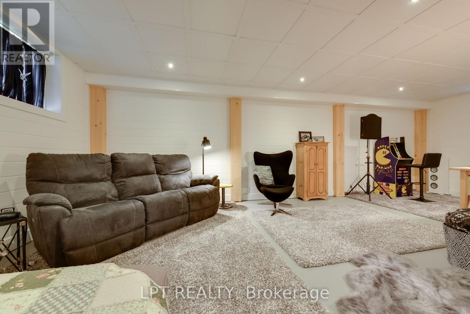 37 Wilson Street, Collingwood, Ontario  L9Y 0Y8 - Photo 27 - S13499372