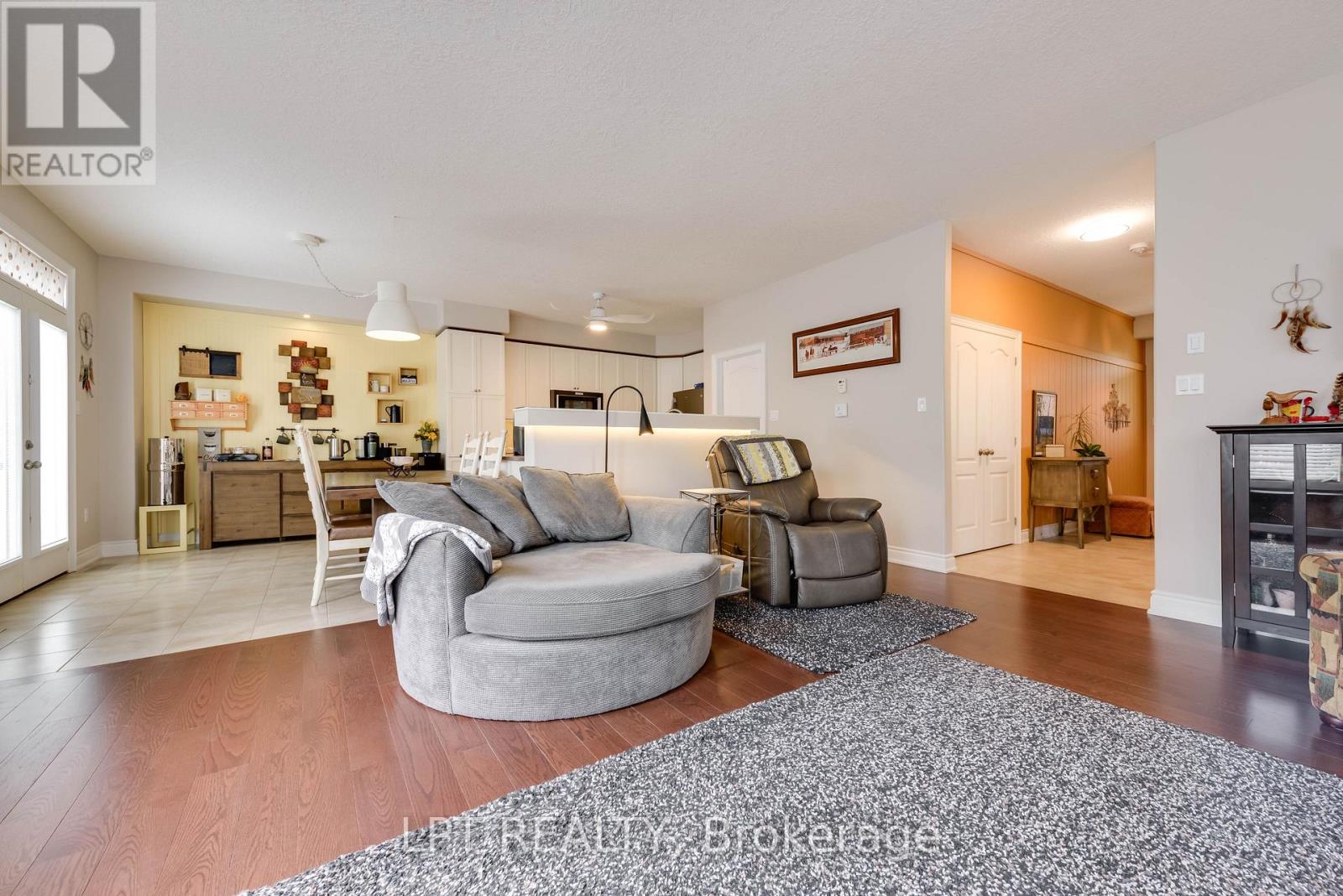 37 Wilson Street, Collingwood, Ontario  L9Y 0Y8 - Photo 7 - S13499372