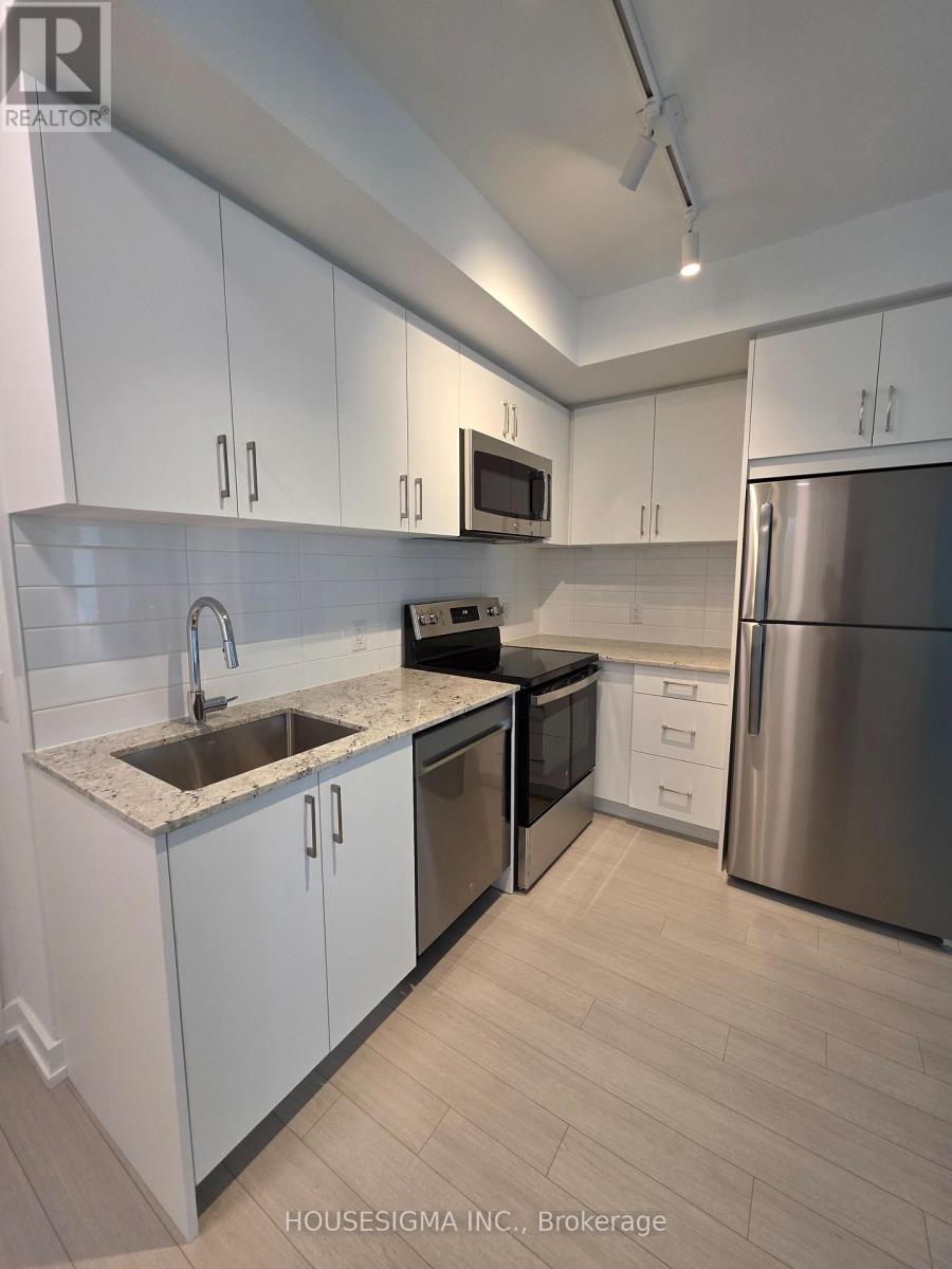607 - 4010 Eglinton Avenue W, Toronto, Ontario  M9A 4M2 - Photo 2 - W13499356