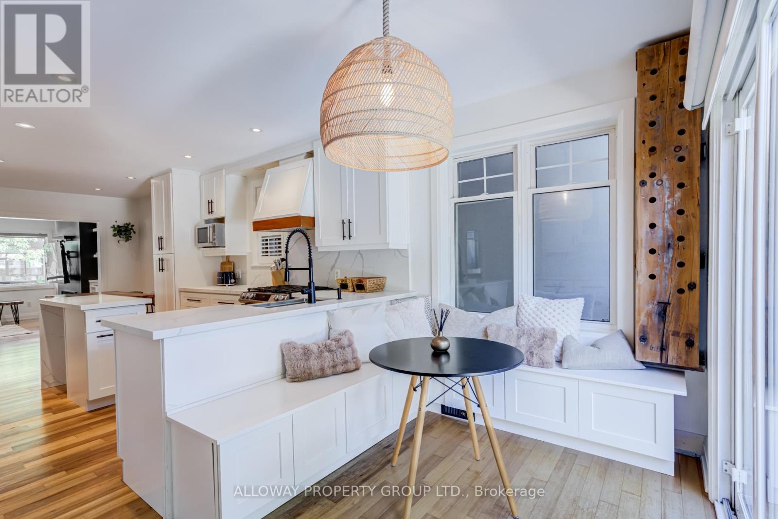 22 Fourth Street, Toronto, Ontario  M8V 2Y3 - Photo 18 - W13499446