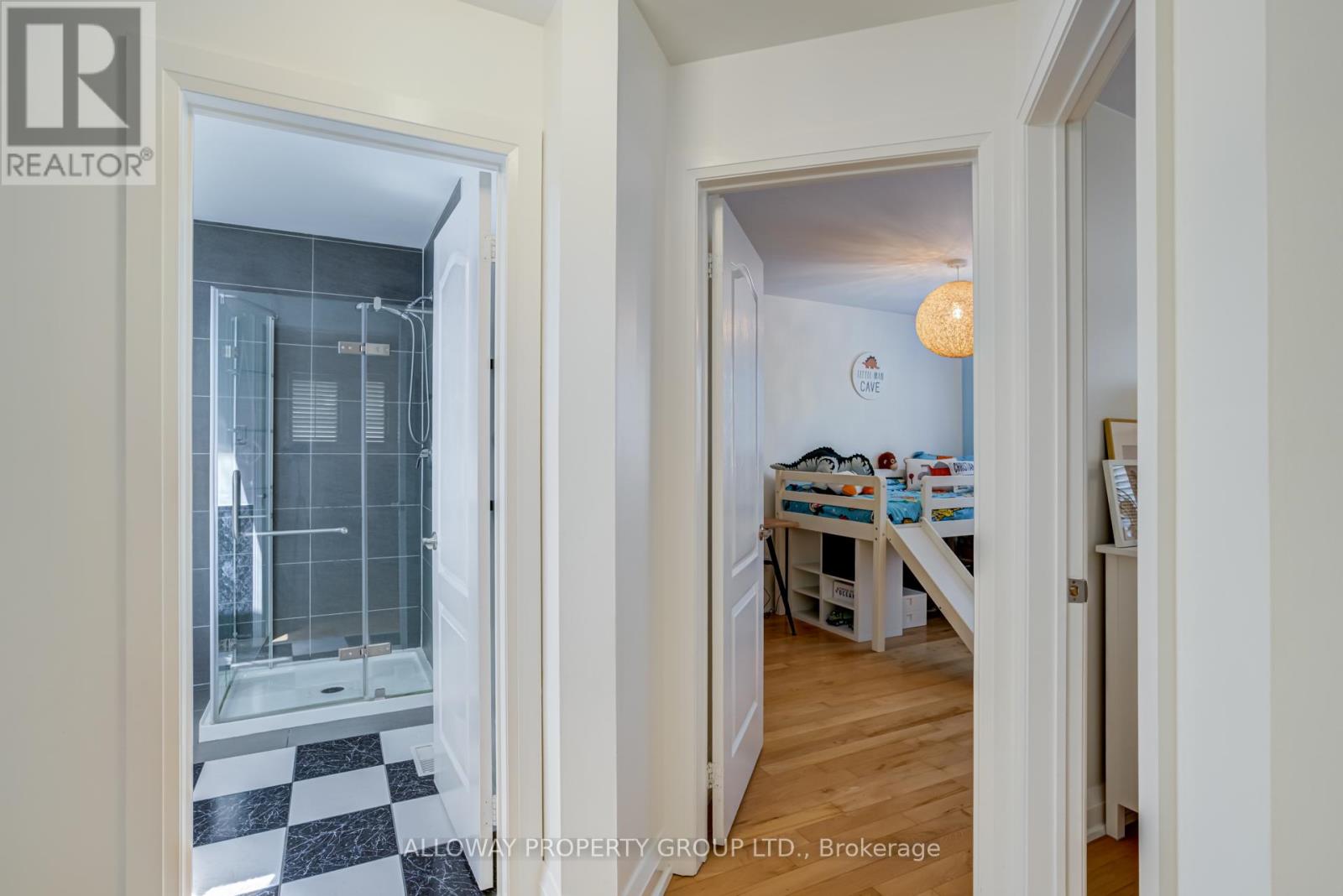 22 Fourth Street, Toronto, Ontario  M8V 2Y3 - Photo 22 - W13499446