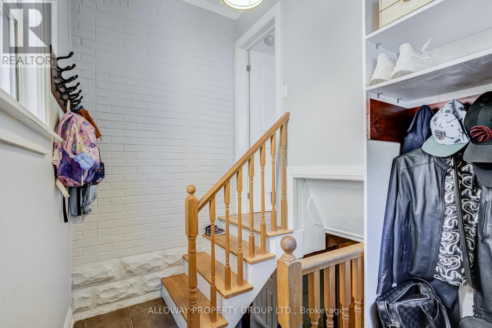 22 Fourth Street, Toronto, Ontario  M8V 2Y3 - Photo 32 - W13499446
