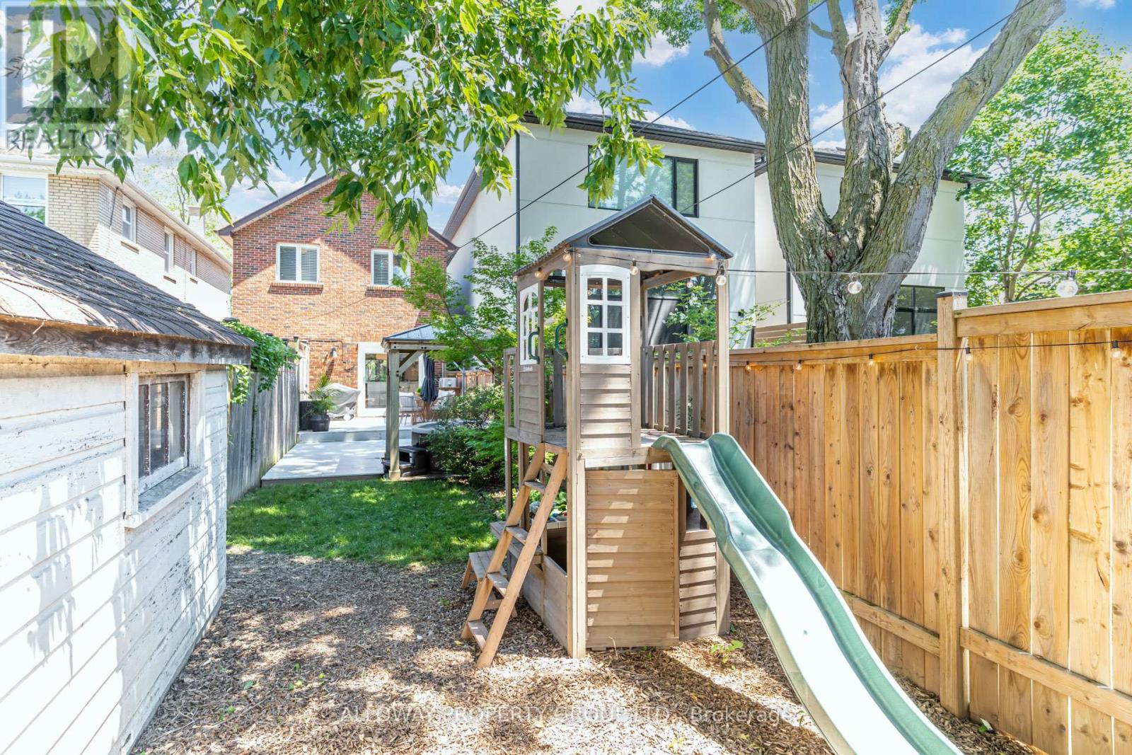 22 Fourth Street, Toronto, Ontario  M8V 2Y3 - Photo 37 - W13499446