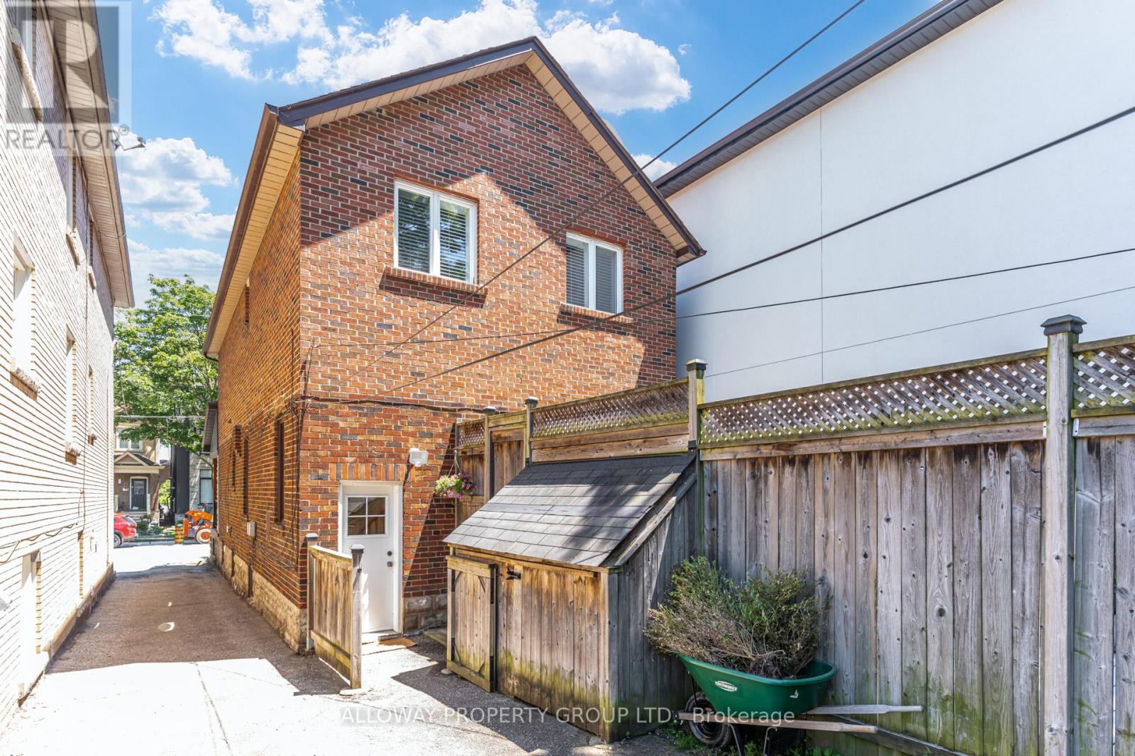 22 Fourth Street, Toronto, Ontario  M8V 2Y3 - Photo 39 - W13499446