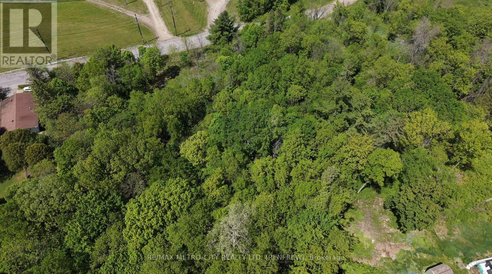 Lot 1 Mutual Avenue, Renfrew, Ontario  K7V 3R4 - Photo 4 - X13215670