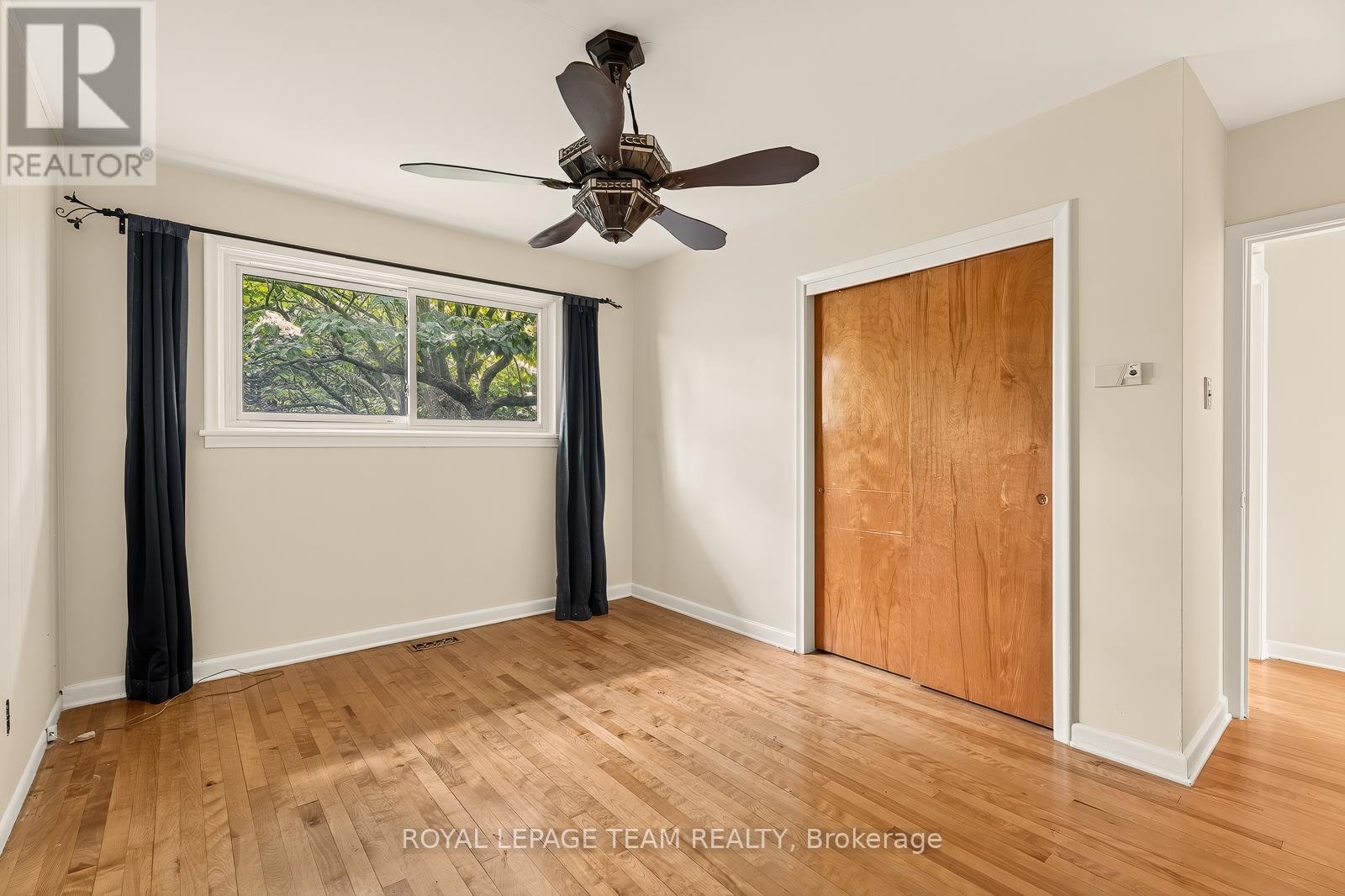 2046 Dorval Avenue, Ottawa, Ontario  K1G 2N8 - Photo 17 - X13499508