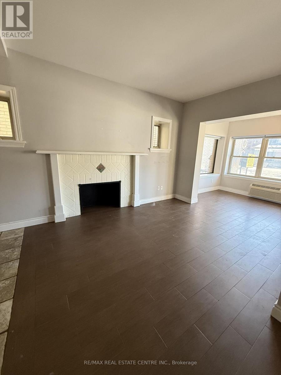 947 Main Street E, Hamilton, Ontario  L8M 1M9 - Photo 3 - X13499426