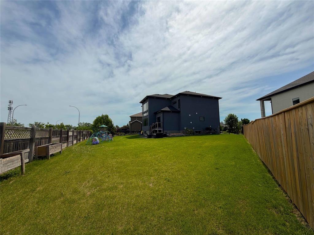 160 Saddleridge Lane, East St Paul, Manitoba  R3W 1R1 - Photo 41 - 202614462