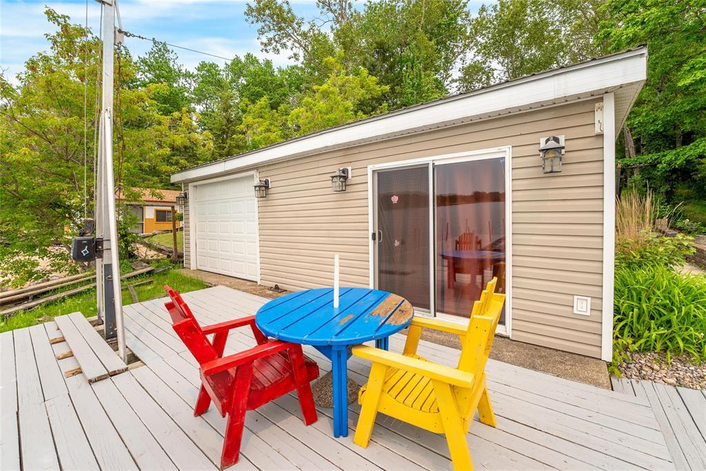 41 Lee Side Drive, Lac Du Bonnet Rm, Manitoba  R0E 1A0 - Photo 37 - 202615149