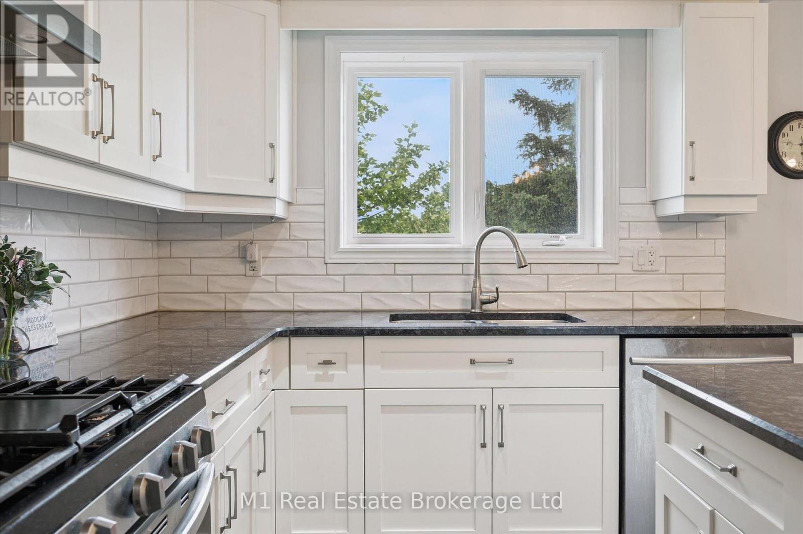 26 - 66 Eastview Road, Guelph (Grange Road), Ontario  N1E 0N1 - Photo 16 - X13499500