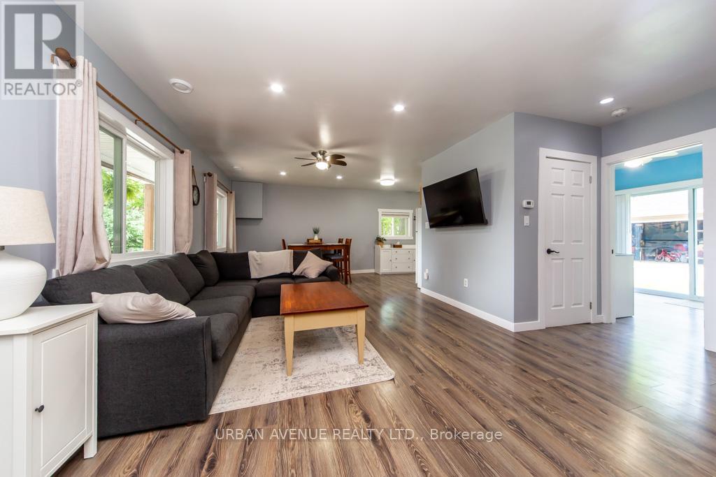 23505 Lakeridge Road, Brock, Ontario  L0E 1E0 - Photo 5 - N13499498