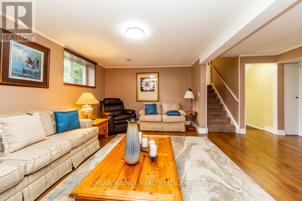 579 Rupert Avenue, Whitchurch-Stouffville, Ontario  L4A 1W2 - Photo 17 - N13499504