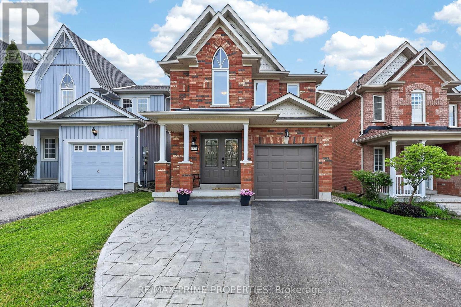 77 MARGARET GRAHAM CRESCENT, east gwillimbury (mt albert), Ontario