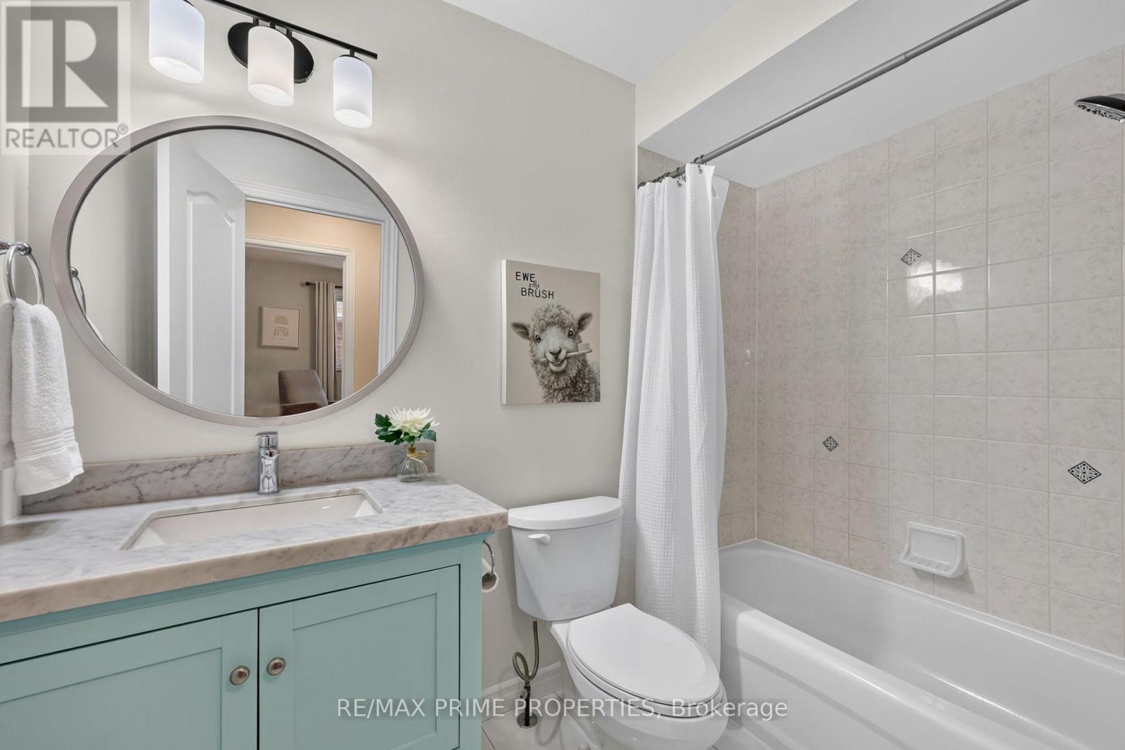 77 Margaret Graham Crescent, East Gwillimbury (Mt Albert), Ontario  L0G 1M0 - Photo 12 - N13499522
