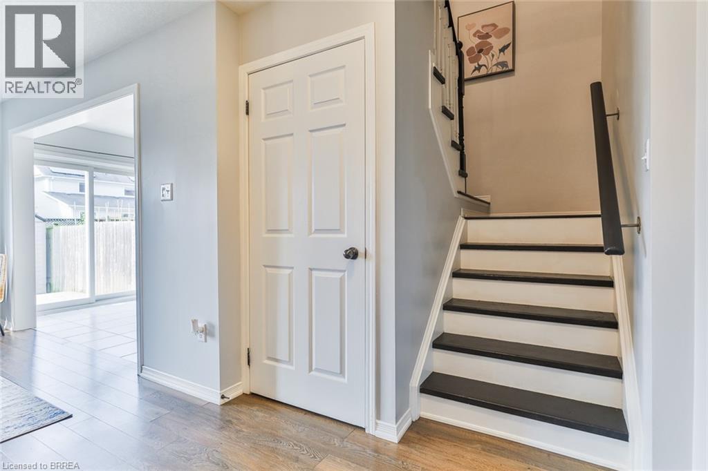 3 Dwyer Court, Brantford, Ontario  N3T 0G8 - Photo 12 - 40816475