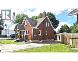 129 MOORE Avenue S, Waterloo, Ontario