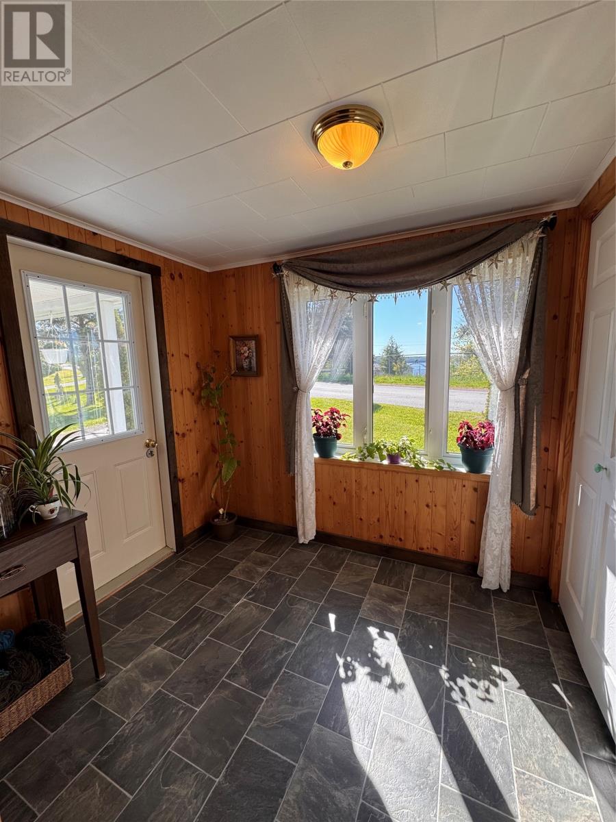 12 Memorial Avenue, Botwood, Newfoundland & Labrador  A0H 1E0 - Photo 18 - 1299574