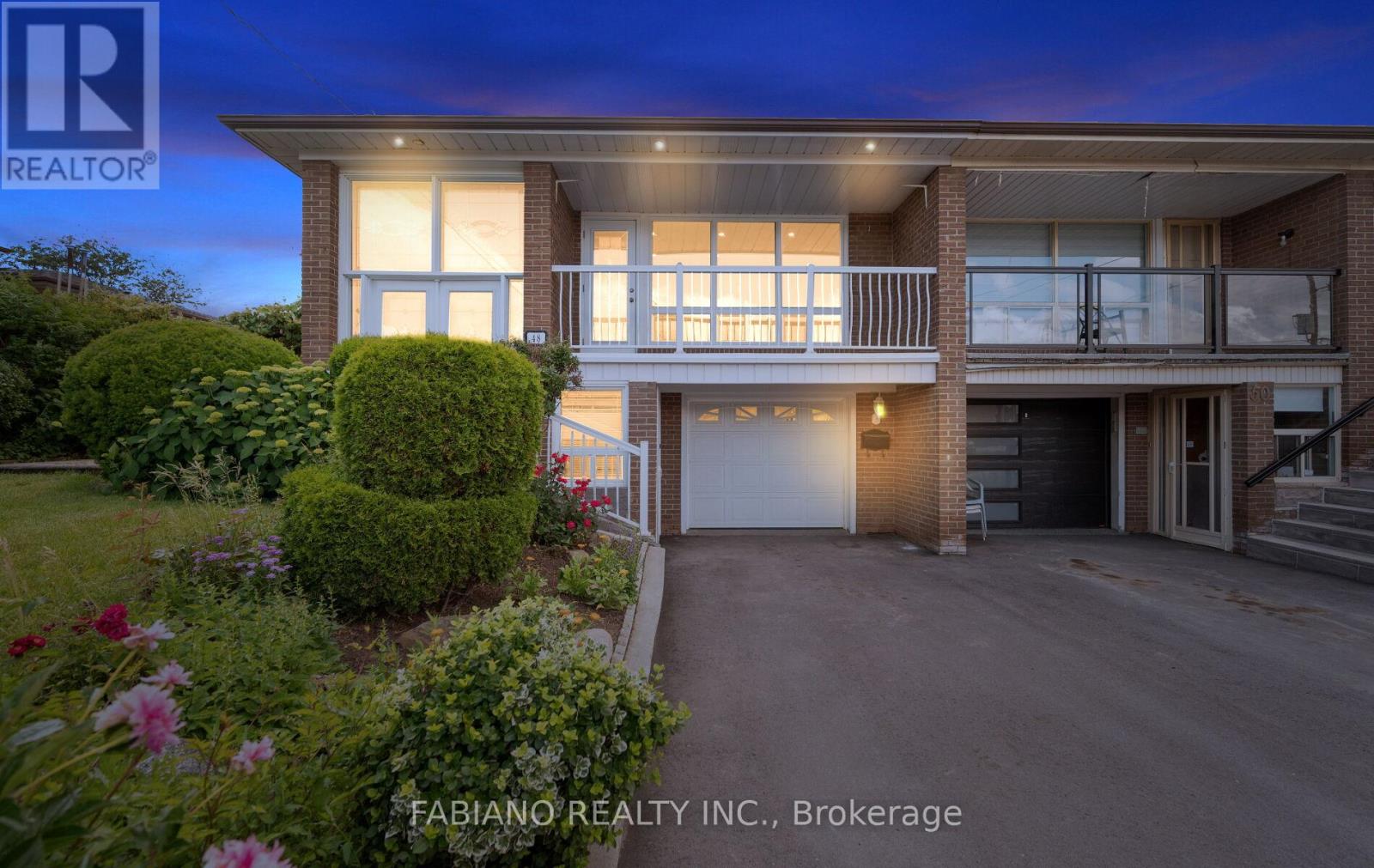 48 Sorlyn Avenue, Toronto, Ontario  M6L 1H8 - Photo 1 - W13499502