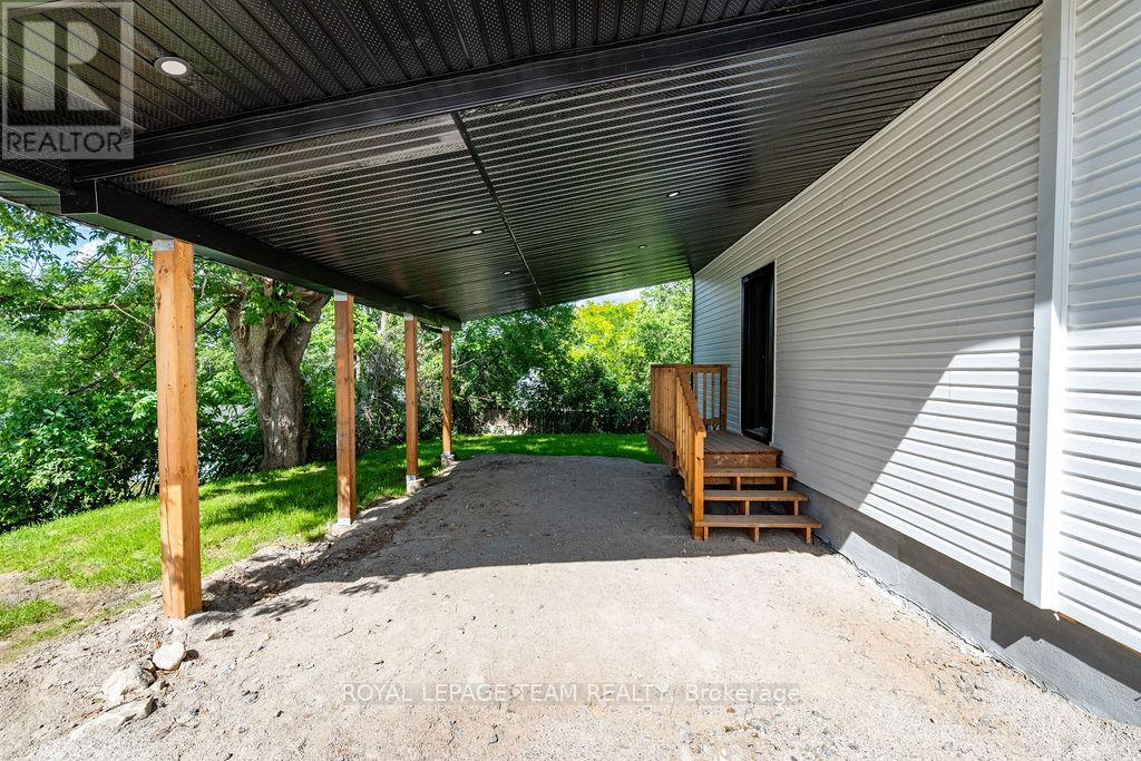 29 Gillies Street, Mcnab/braeside, Ontario  K0A 1G0 - Photo 19 - X13499546