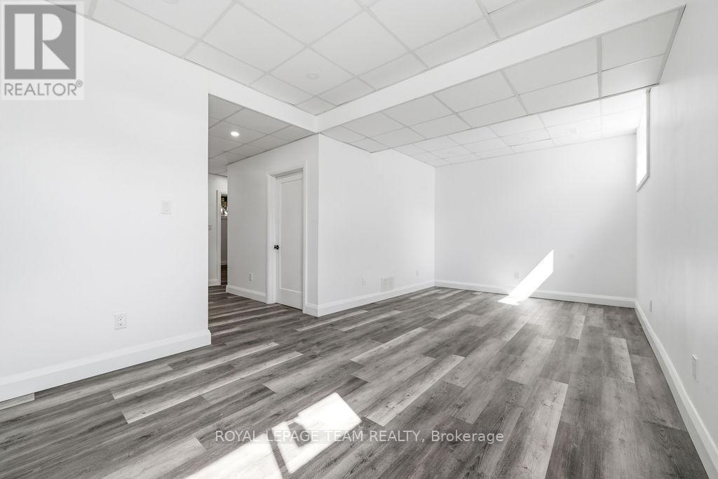 29 Gillies Street, Mcnab/braeside, Ontario  K0A 1G0 - Photo 34 - X13499546