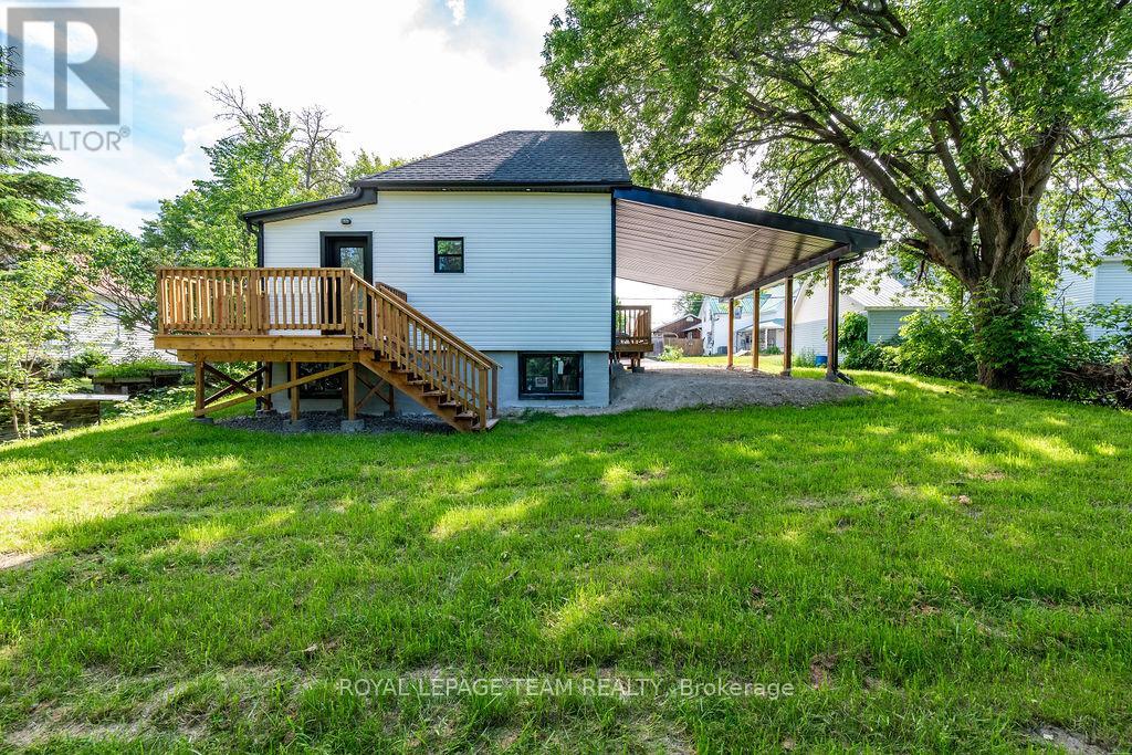 29 Gillies Street, Mcnab/braeside, Ontario  K0A 1G0 - Photo 40 - X13499546