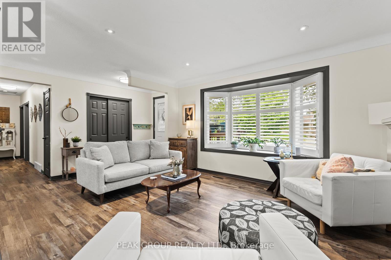 8 Roxanne Drive, St. Catharines, Ontario  L2M 3G9 - Photo 6 - X13499536