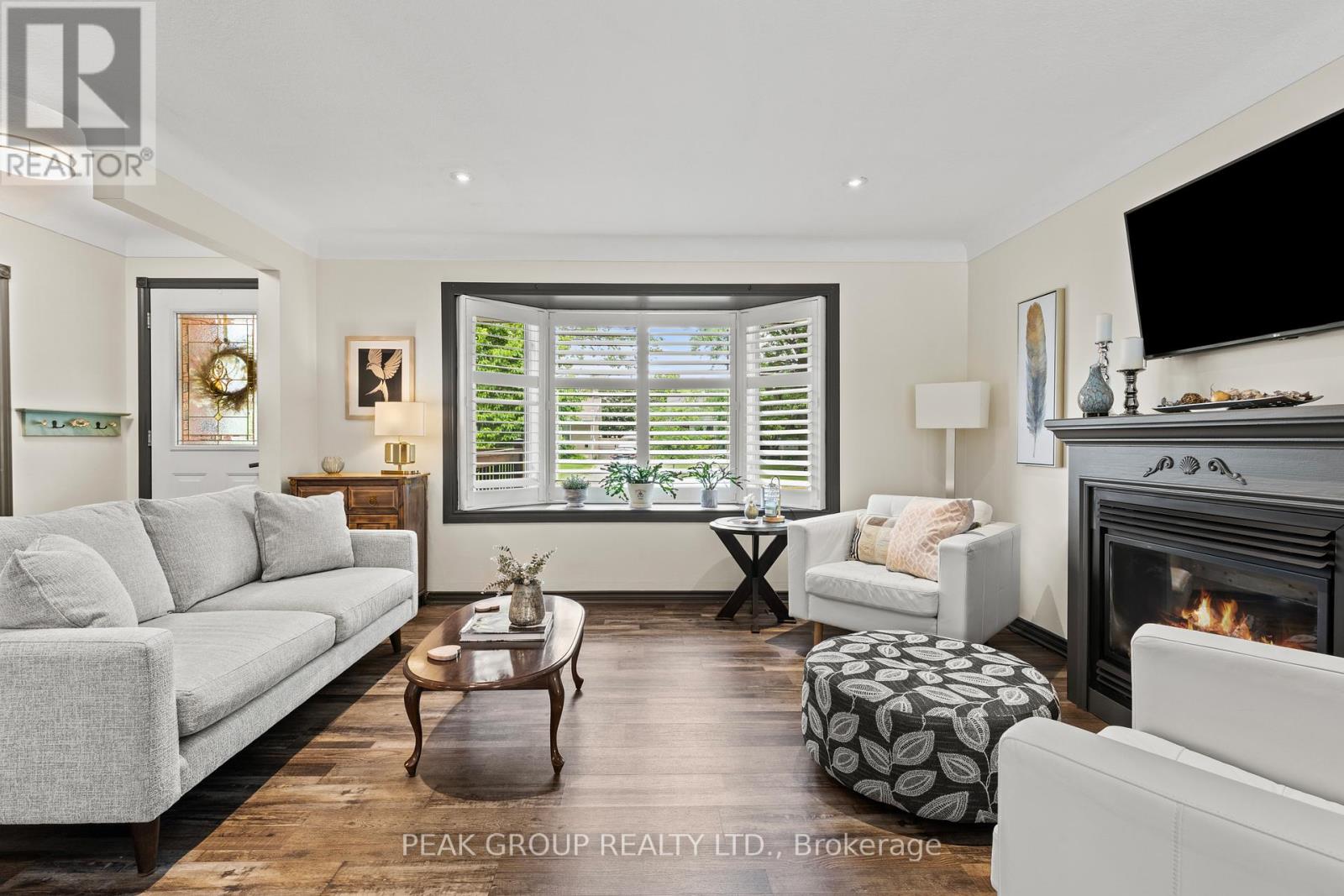 8 Roxanne Drive, St. Catharines, Ontario  L2M 3G9 - Photo 7 - X13499536
