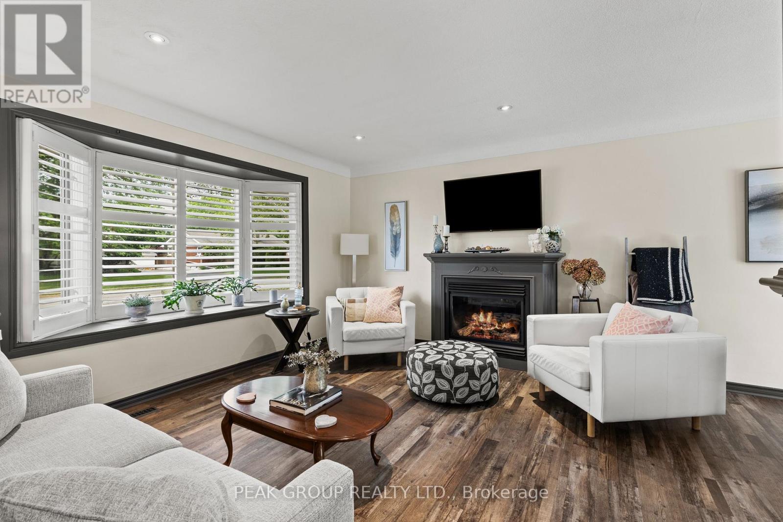 8 Roxanne Drive, St. Catharines, Ontario  L2M 3G9 - Photo 8 - X13499536