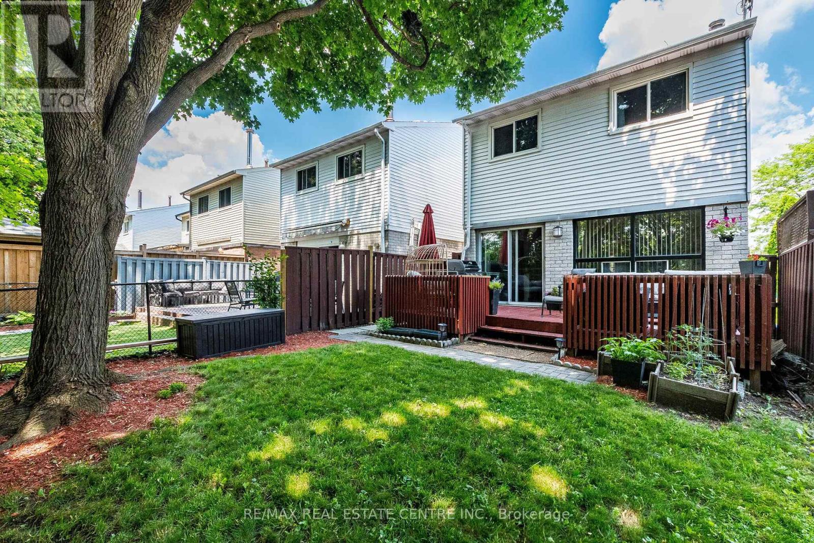 72 Malabar Crescent, Brampton, Ontario  L6S 3X8 - Photo 43 - W13474864