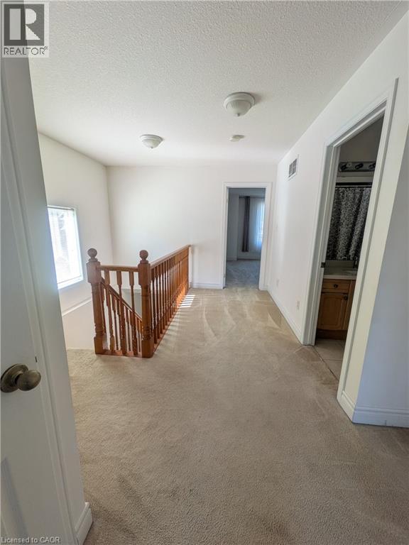 596 Southridge Drive, Hamilton, Ontario  L9C 7V8 - Photo 17 - 40842146