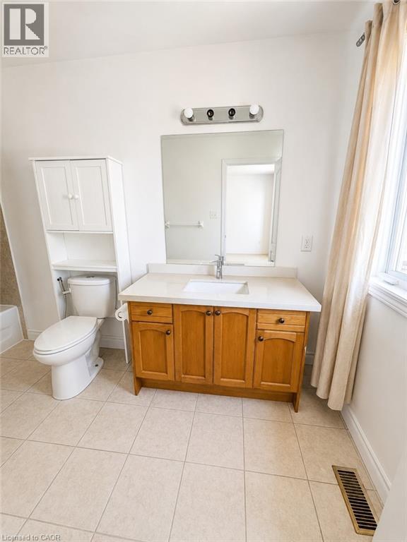 596 Southridge Drive, Hamilton, Ontario  L9C 7V8 - Photo 23 - 40842146