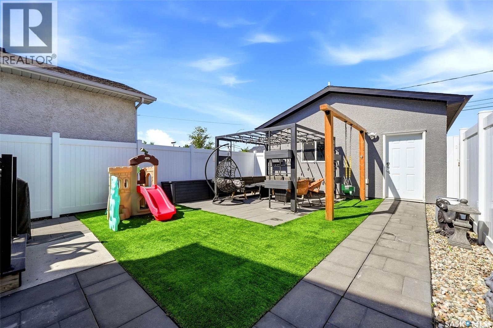 2174 Elliott Street, Regina, Saskatchewan  S4N 3H2 - Photo 35 - SK040950