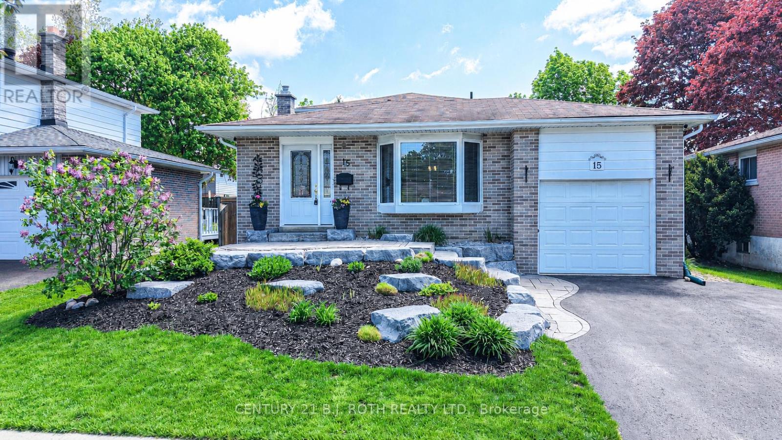 15 Glenecho Drive, Barrie, Ontario  L4M 4J2 - Photo 34 - S13207296