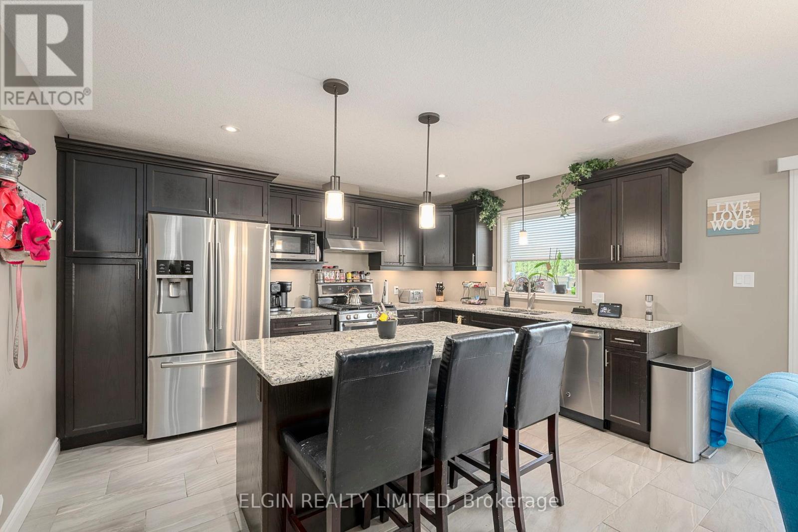45 Brenmar Crescent, Central Elgin, Ontario  N0L 1B0 - Photo 12 - X13499608