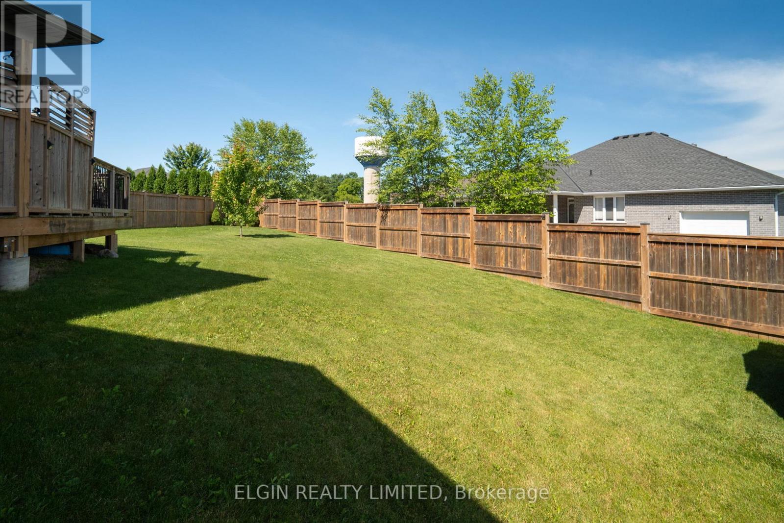 45 Brenmar Crescent, Central Elgin, Ontario  N0L 1B0 - Photo 37 - X13499608
