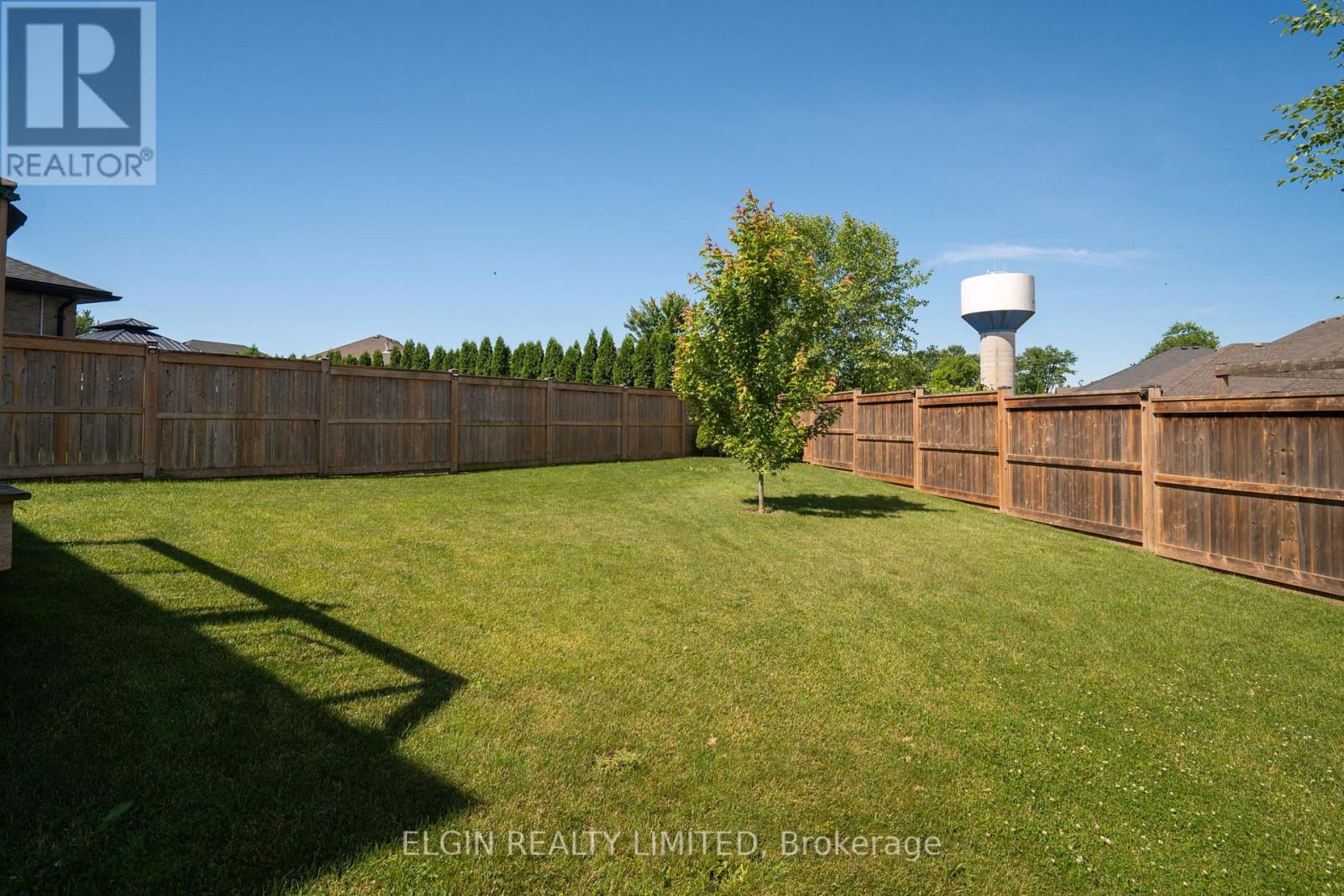 45 Brenmar Crescent, Central Elgin, Ontario  N0L 1B0 - Photo 38 - X13499608