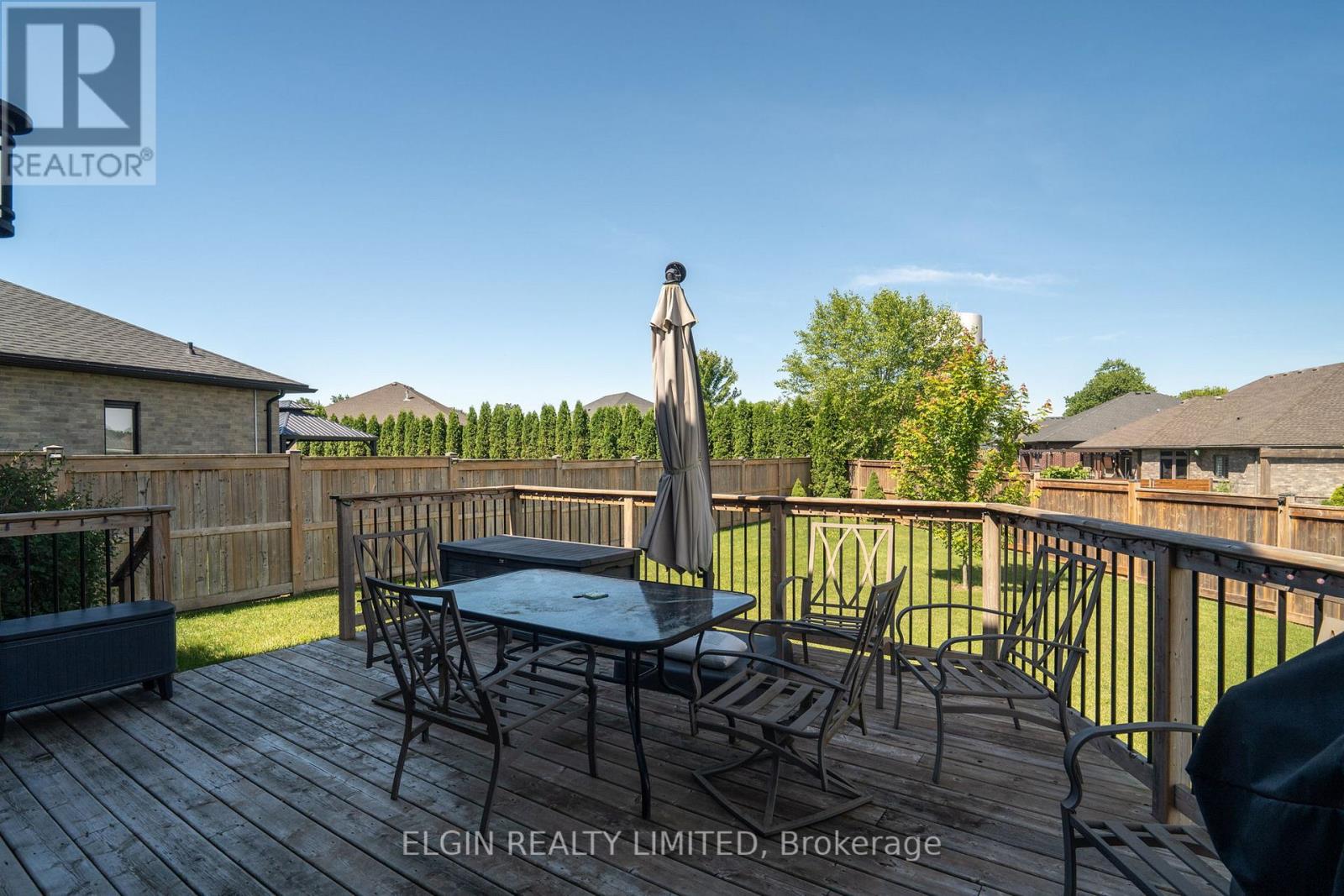 45 Brenmar Crescent, Central Elgin, Ontario  N0L 1B0 - Photo 41 - X13499608