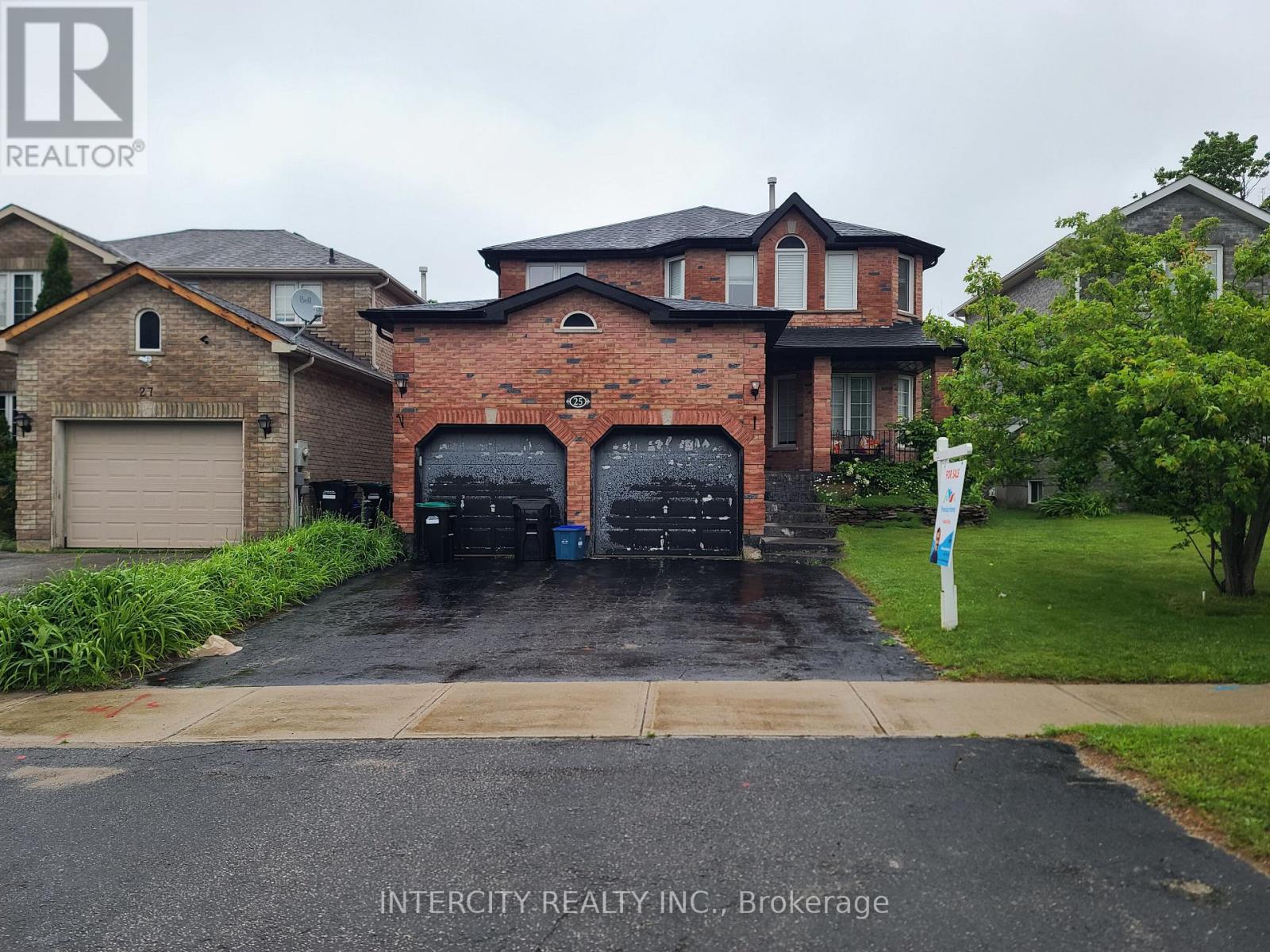 25 MEYER AVENUE, Barrie, Ontario