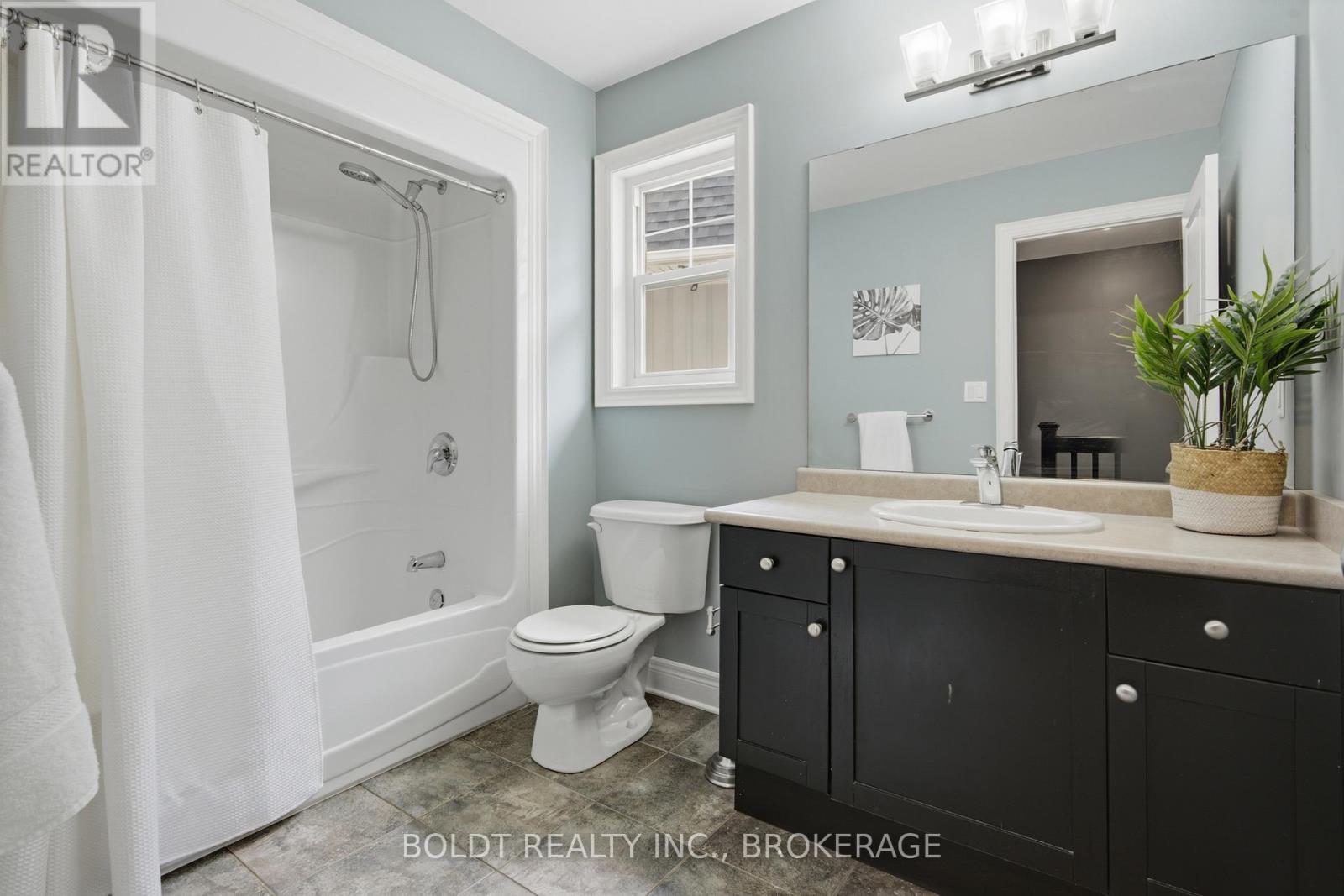 41 Durksen Drive, St. Catharines, Ontario  L2R 0A7 - Photo 17 - X13499616