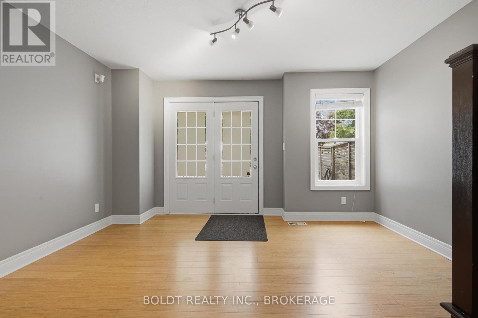 41 Durksen Drive, St. Catharines, Ontario  L2R 0A7 - Photo 28 - X13499616