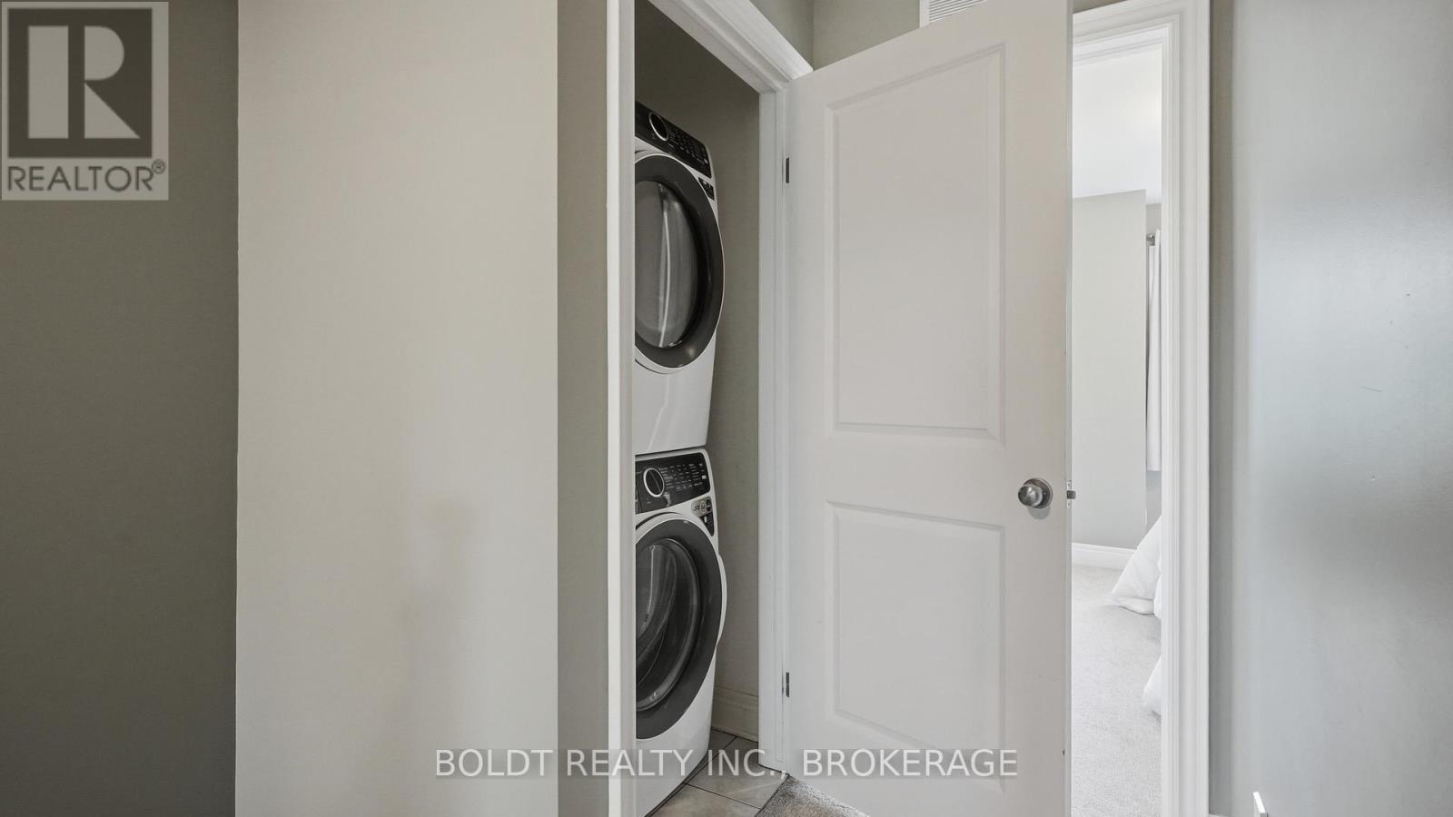 41 Durksen Drive, St. Catharines, Ontario  L2R 0A7 - Photo 24 - X13499628
