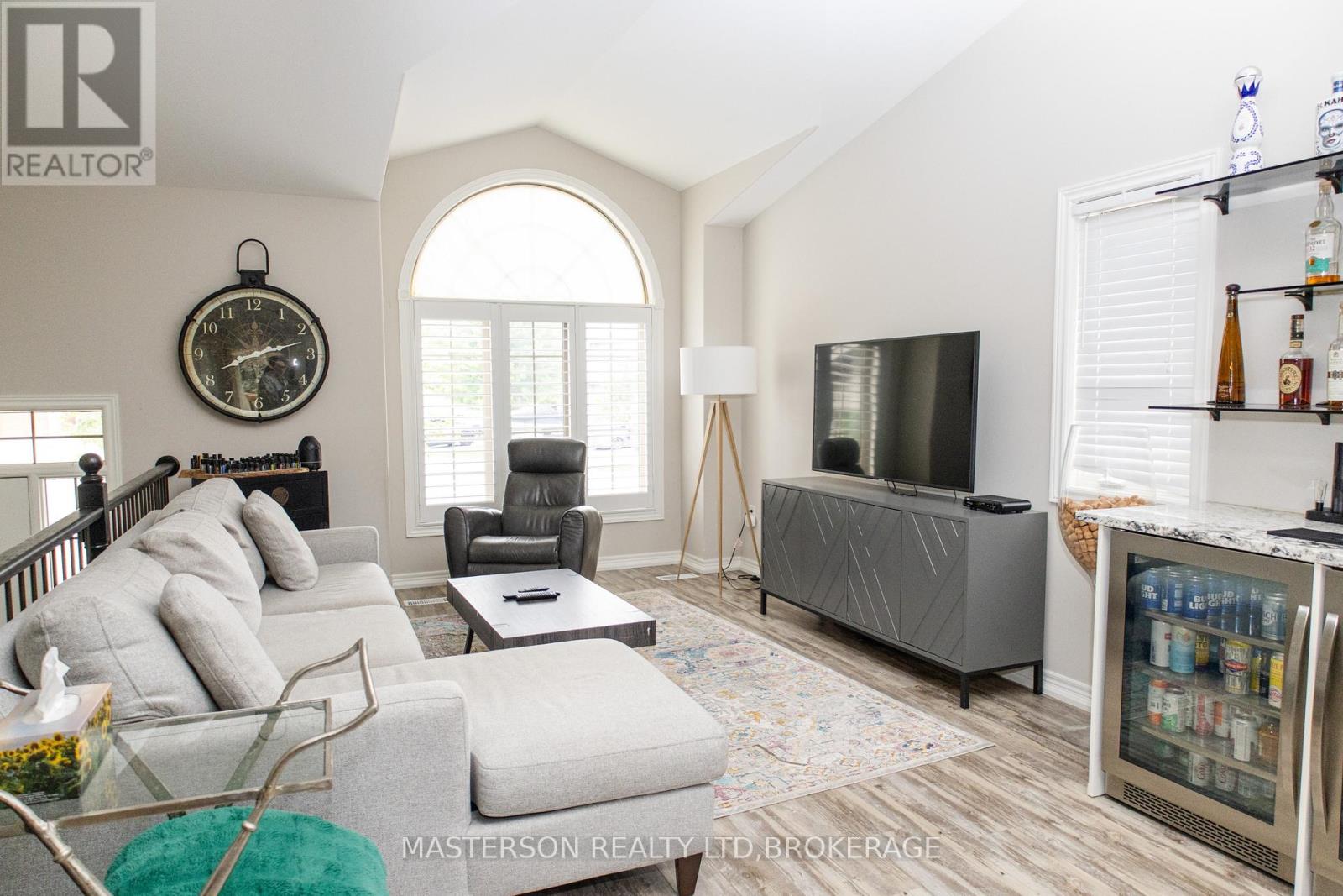 6662 Alina Court, Niagara Falls, Ontario  L2H 0A7 - Photo 13 - X13499682