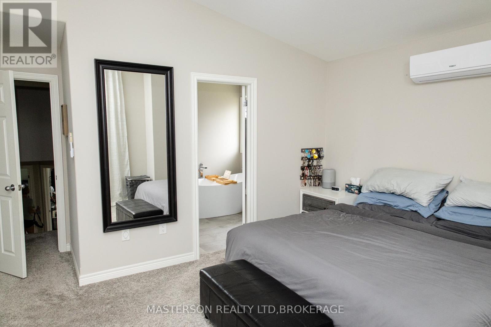 6662 Alina Court, Niagara Falls, Ontario  L2H 0A7 - Photo 19 - X13499682
