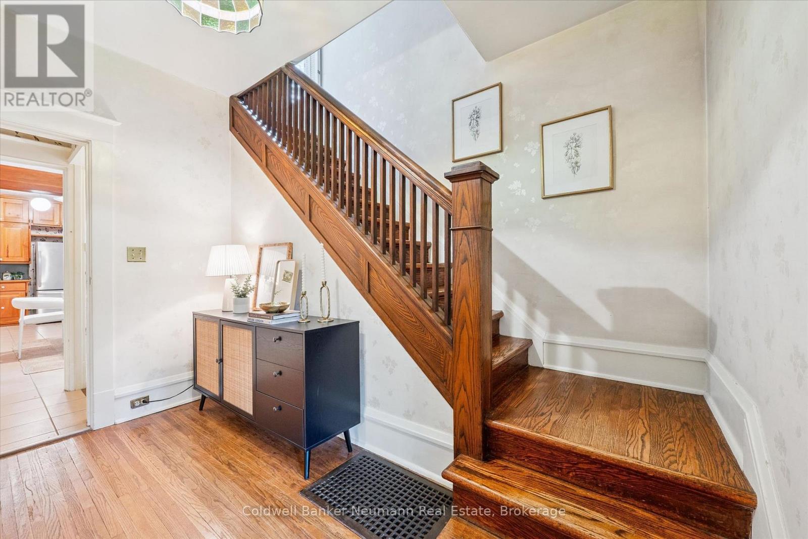 53 Hillcrest Drive, Guelph (St. George's), Ontario  N1E 4W8 - Photo 21 - X13499582
