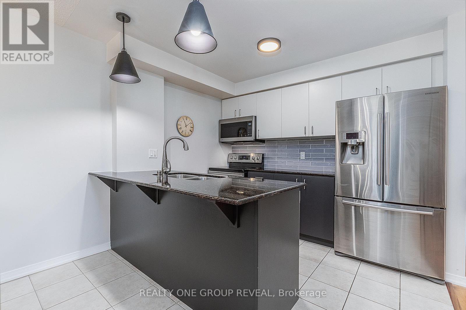 212 - 61 Clarington Boulevard, Clarington, Ontario  L1C 0H6 - Photo 2 - E13499580